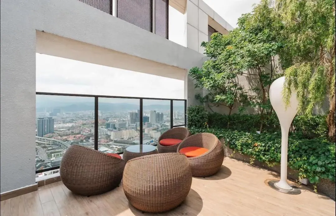 Trion Kl Trx Klcc View Apartment Kuala Lumpur Malaysia